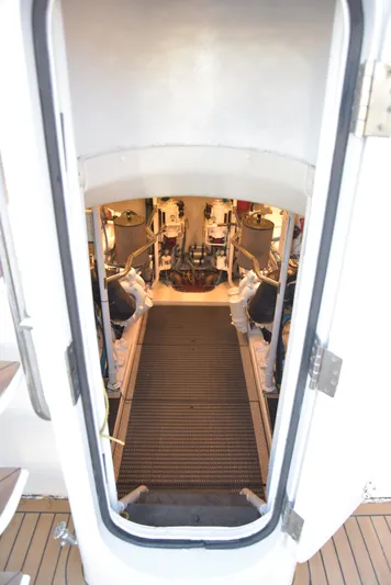 Yolo Yacht Photos Pics 