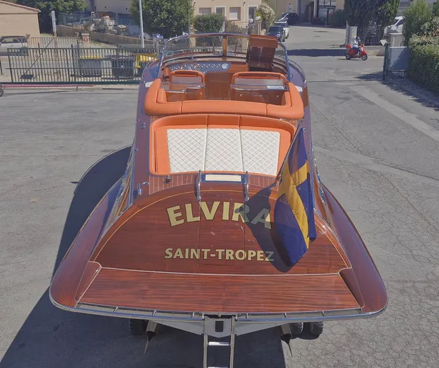  Yacht Photos Pics J Craft Torpedo 42 boat, rear view, with "Elvira" and "Saint-Tropez" text, 2010 model.