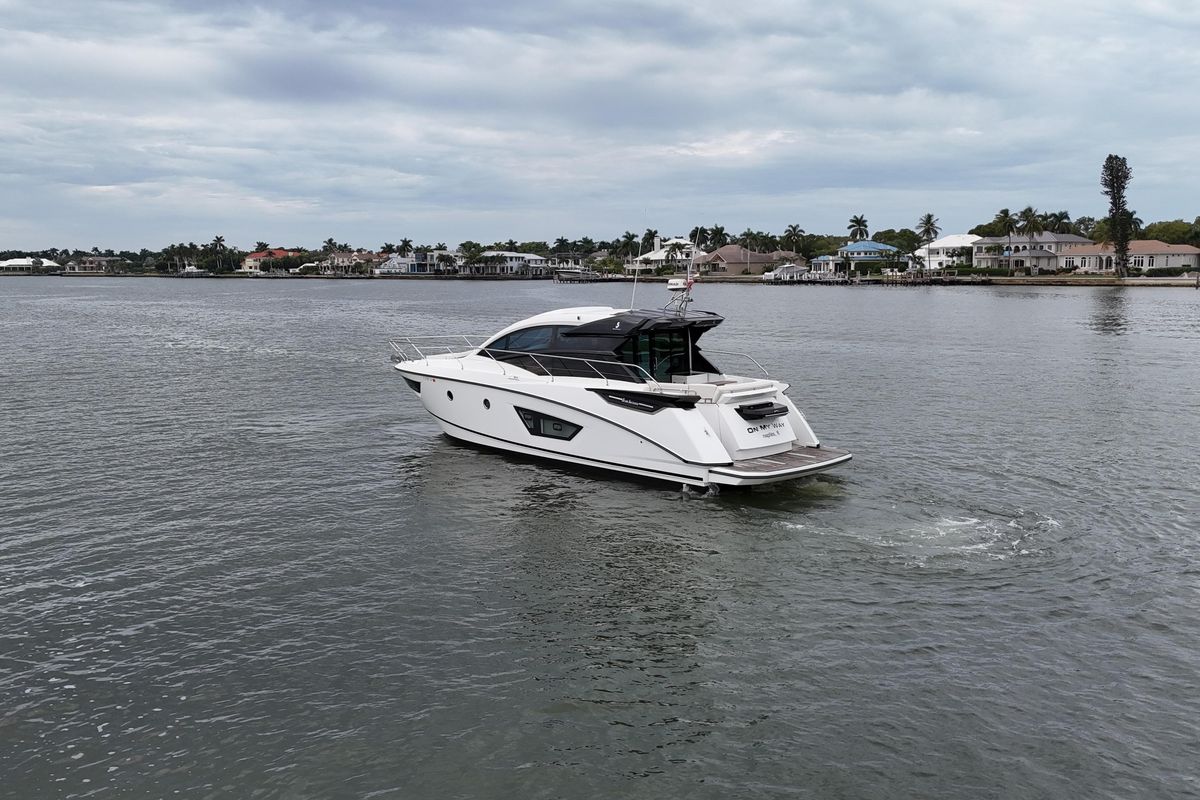 2018 Beneteau 50 