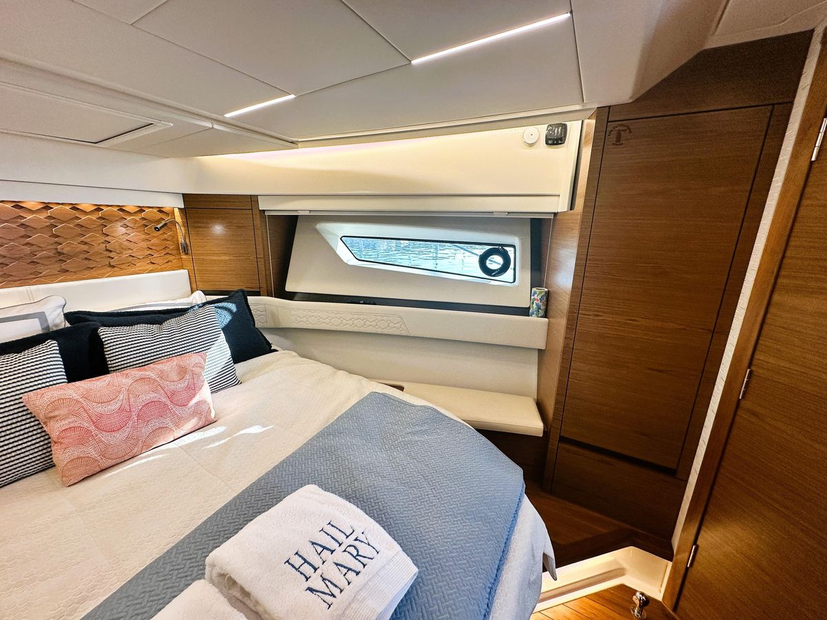 2024 Tiara Yachts 48 