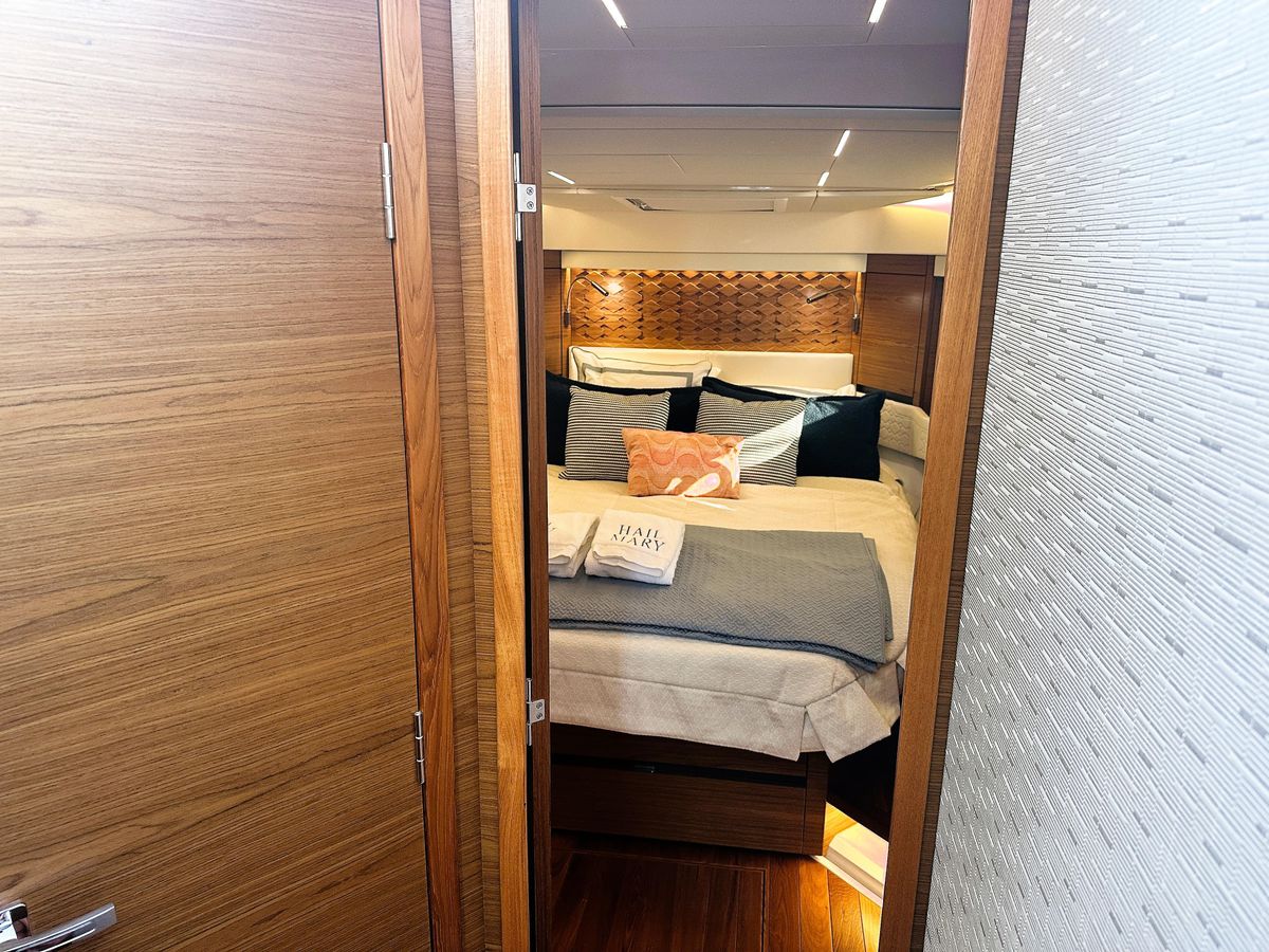 2024 Tiara Yachts 48 