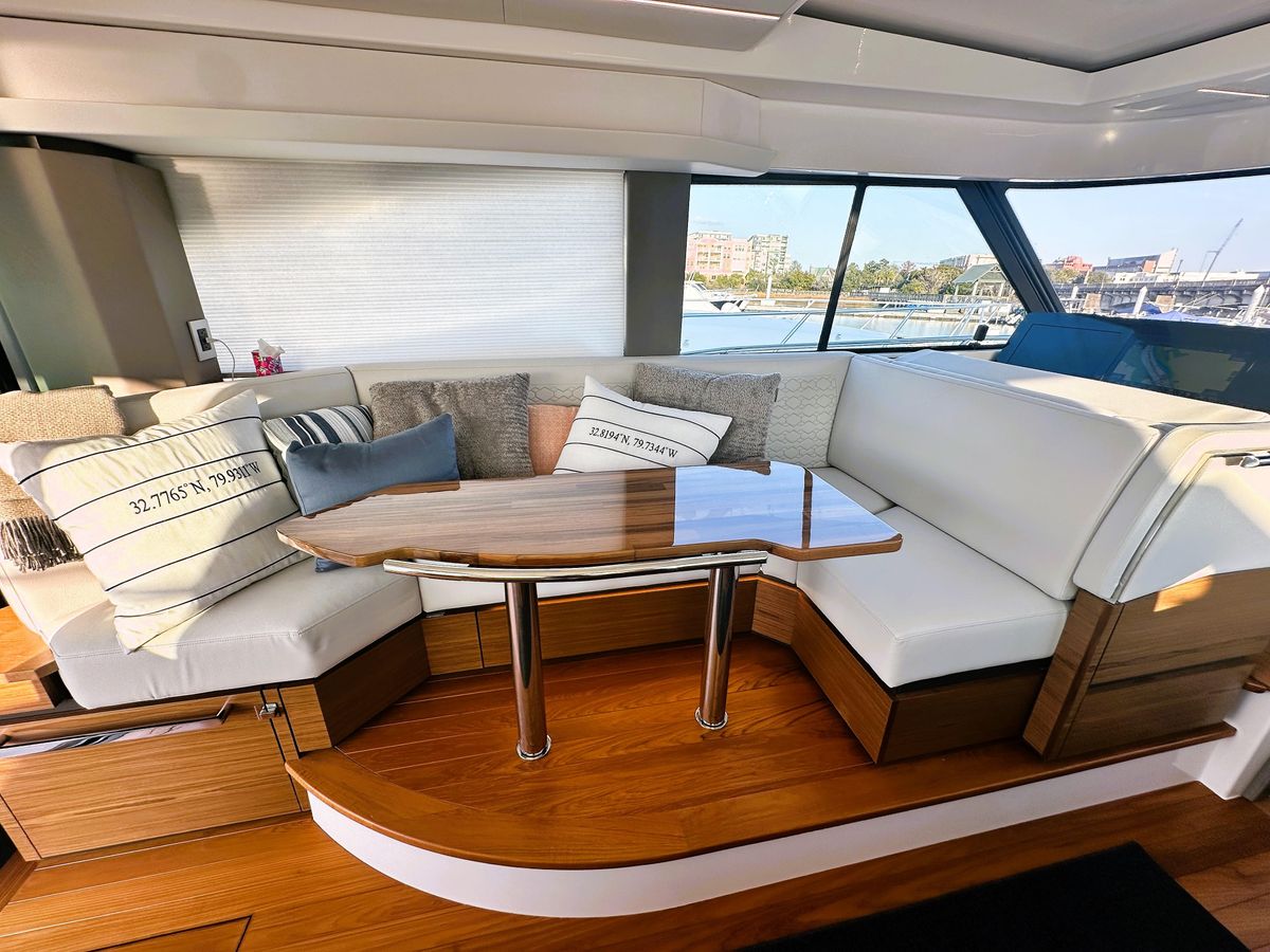 2024 Tiara Yachts 48 