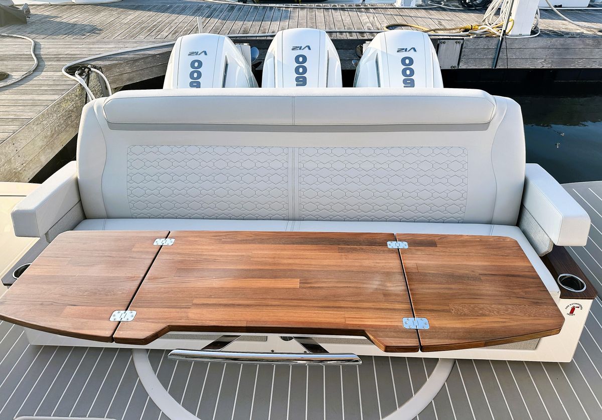 2024 Tiara Yachts 48 