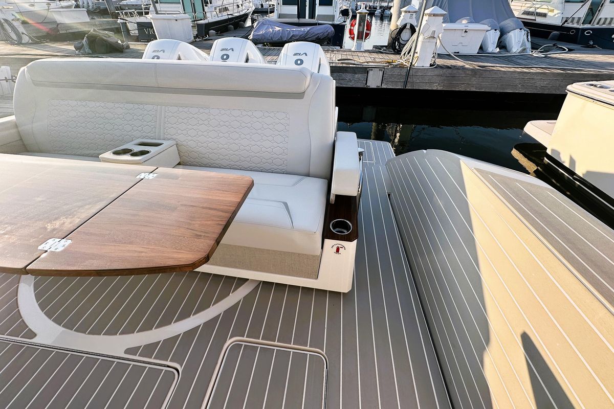 2024 Tiara Yachts 48 