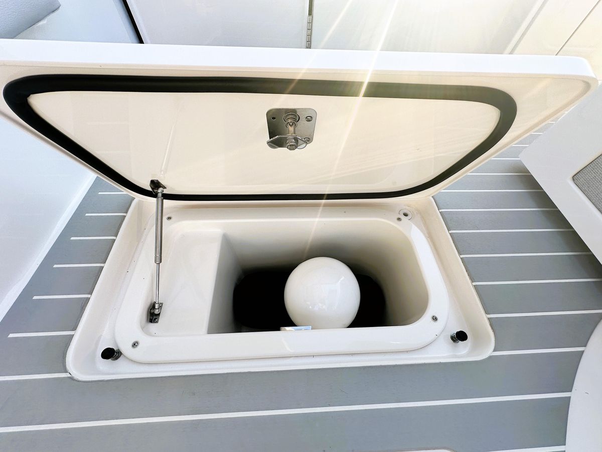 2024 Tiara Yachts 48 