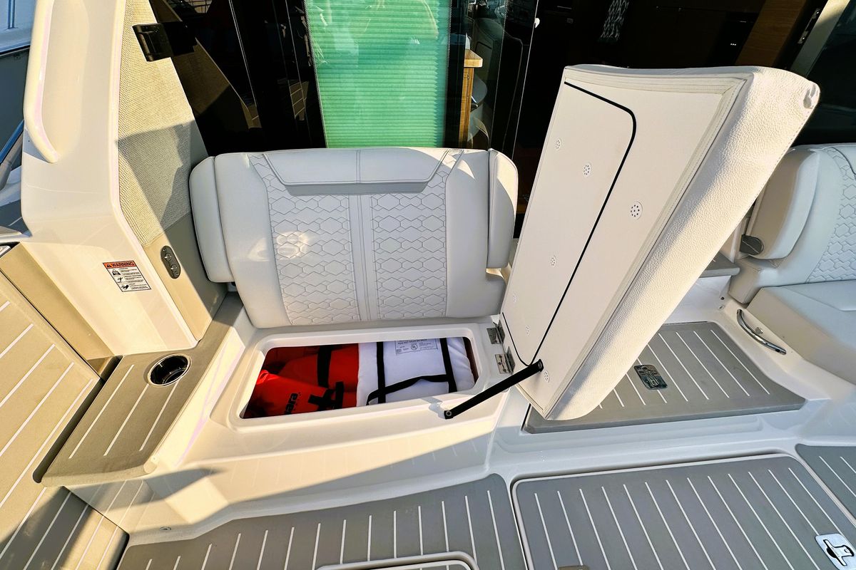 2024 Tiara Yachts 48 