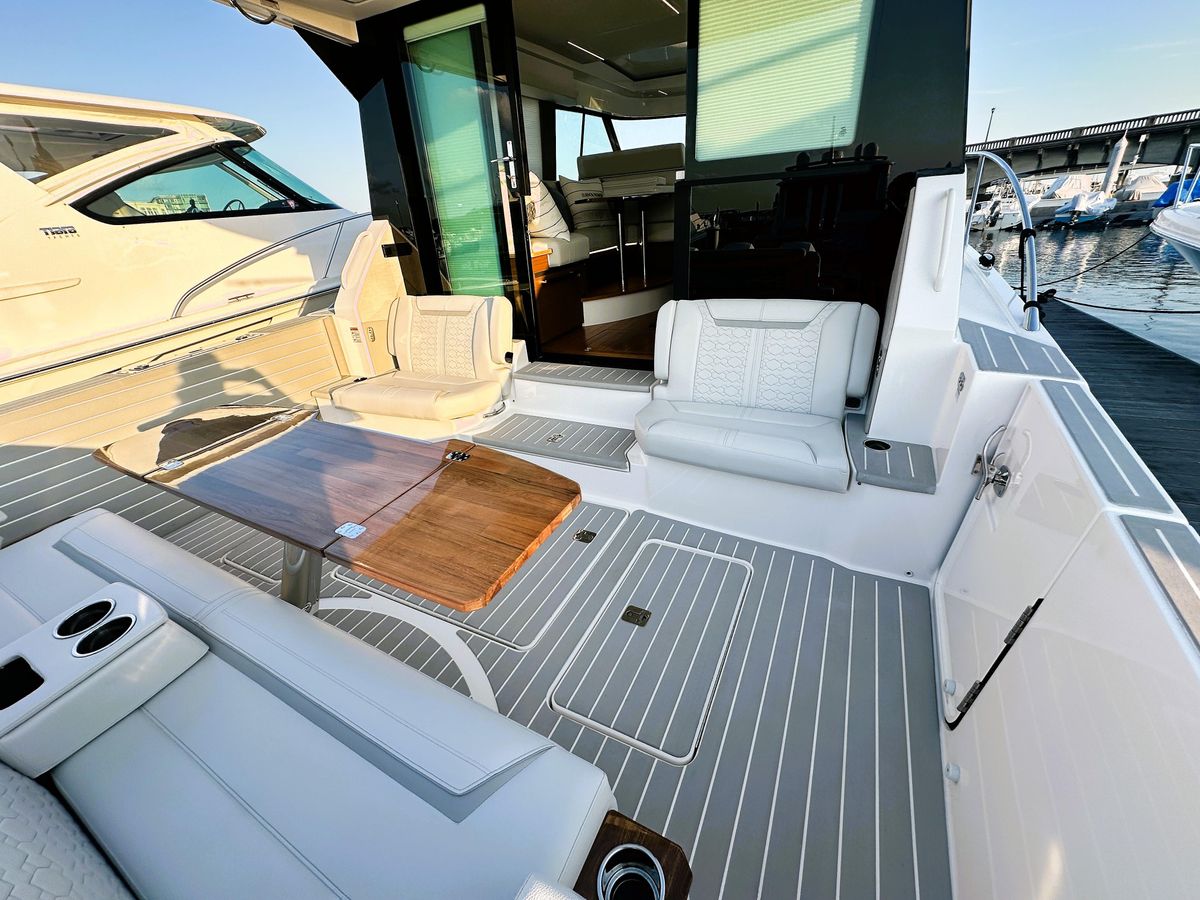 2024 Tiara Yachts 48 