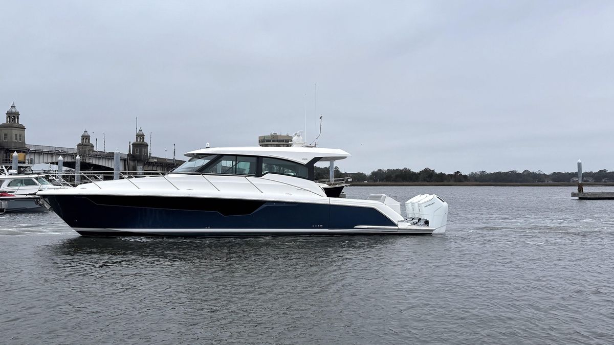 2024 Tiara Yachts 48 