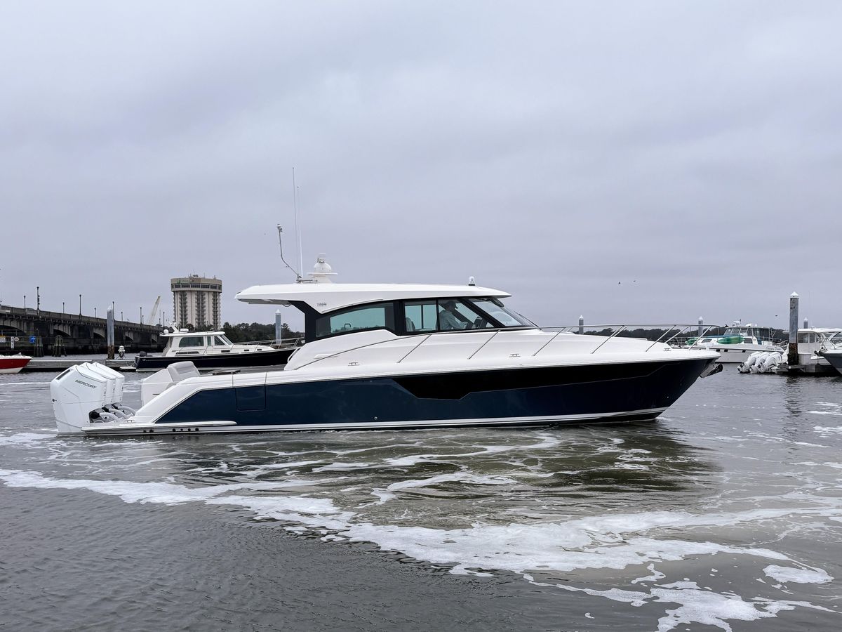 2024 Tiara Yachts 48 