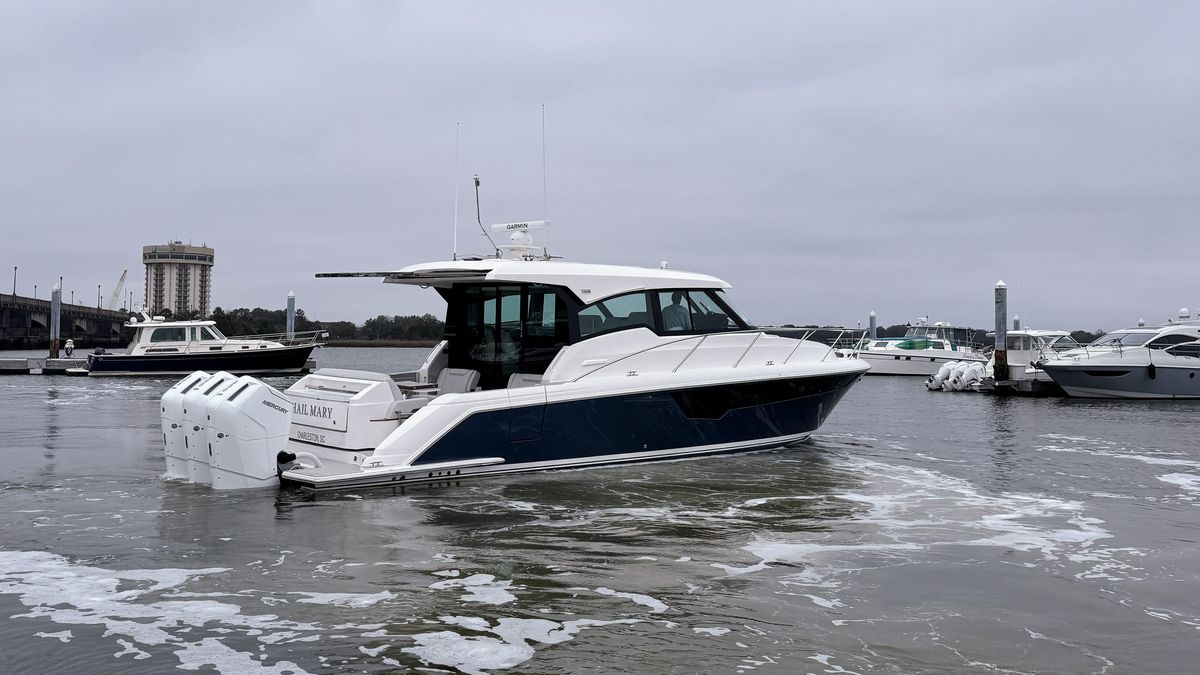 2024 Tiara Yachts 48 