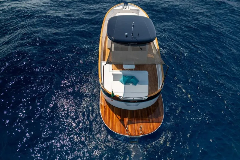  Yacht Photos Pics 2025 Apreamare GOZZO 35 yacht on open sea, aerial view.