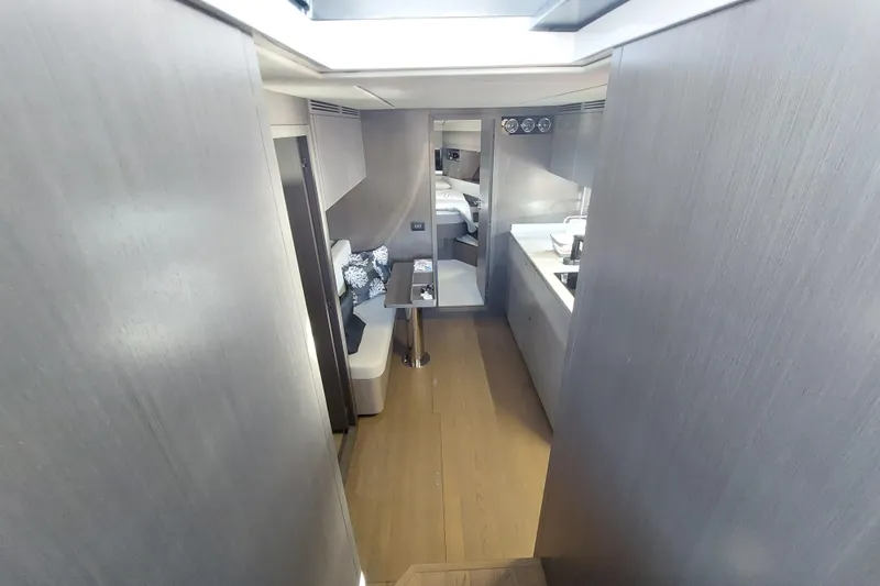 Fiftyfive Yacht Photos Pics 2022 Rizzardi Infive yacht interiors.