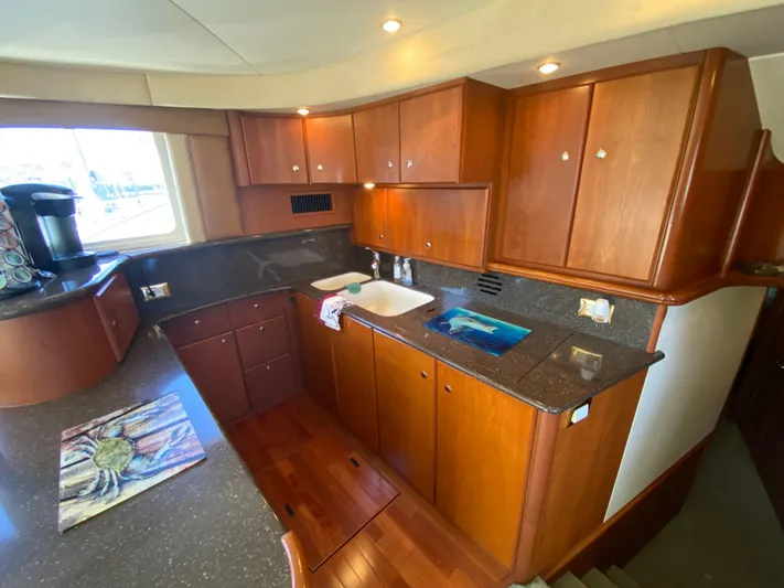 Reelaxing Yacht Photos Pics Galley