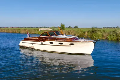 2005 DaVinci 32 AK "Why Not"