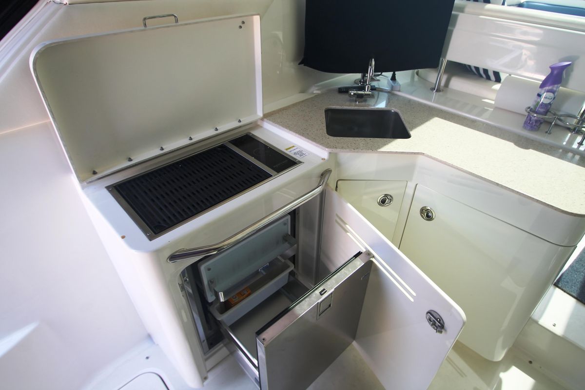 2011 Sea Ray 47 