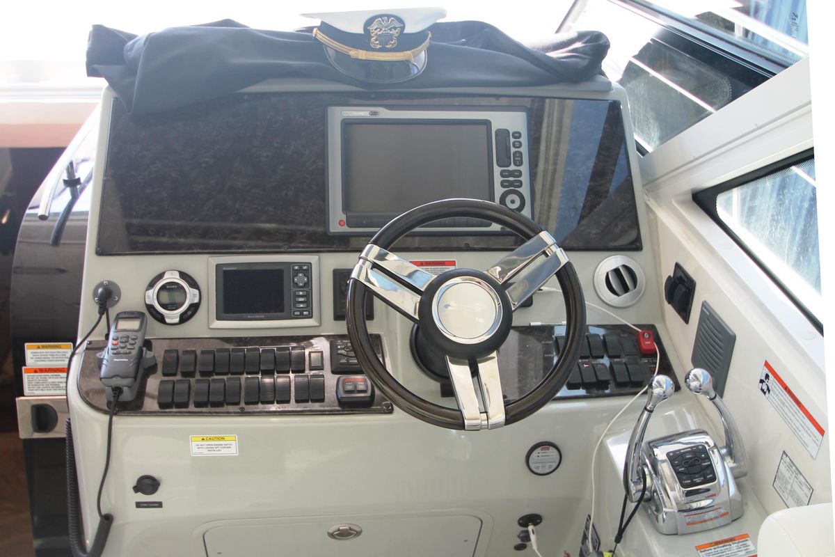 2011 Sea Ray 47 