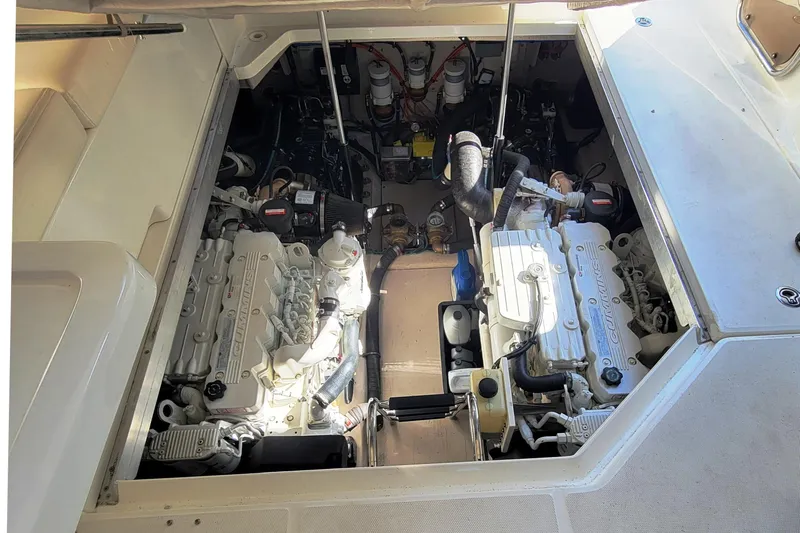  Yacht Photos Pics Engine Compartment Access