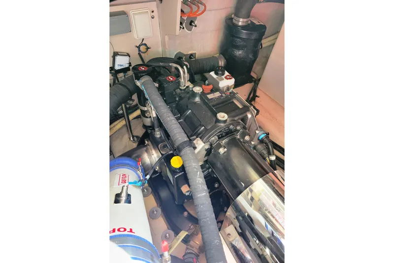  Yacht Photos Pics POD Port