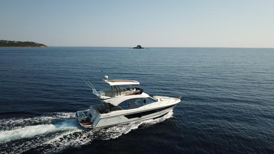 2020 Beneteau Monte Carlo 52