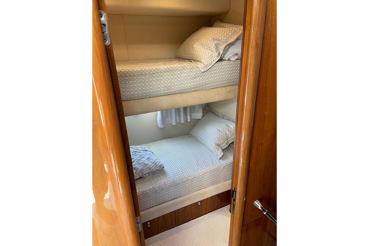 2009 Sunseeker 62 