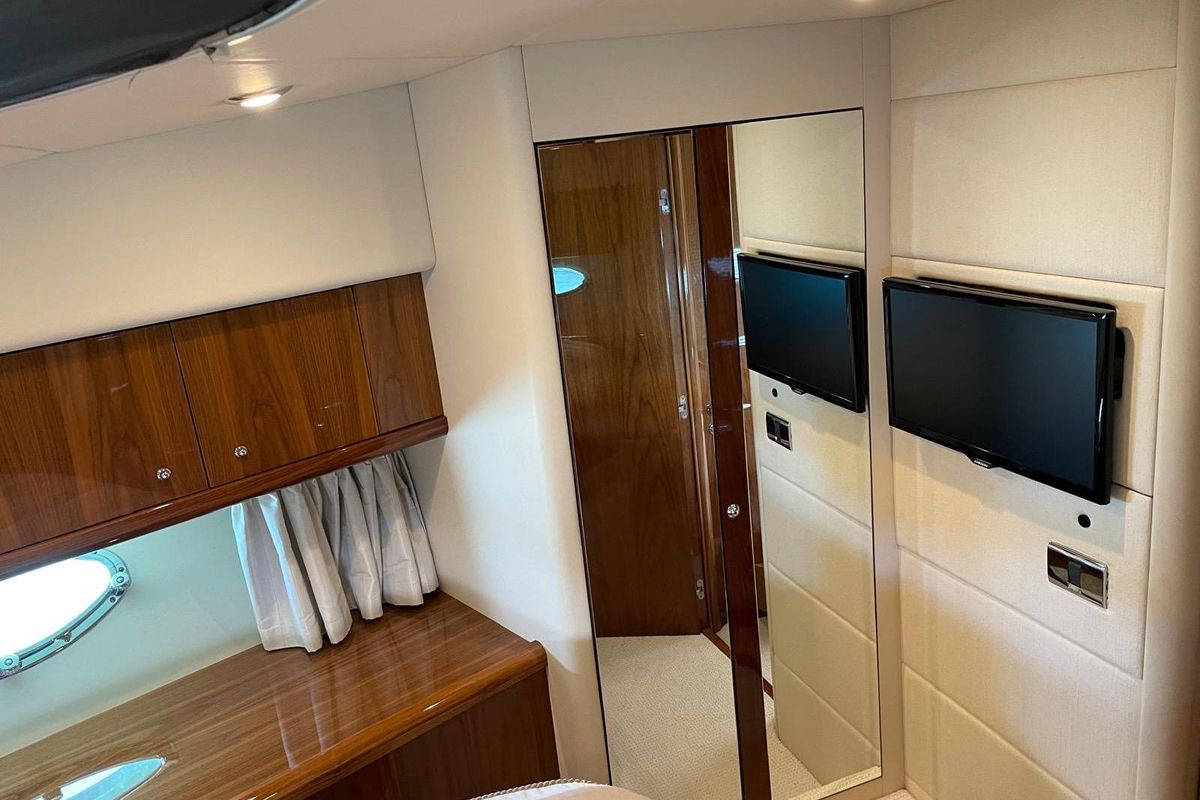 2009 Sunseeker 62 