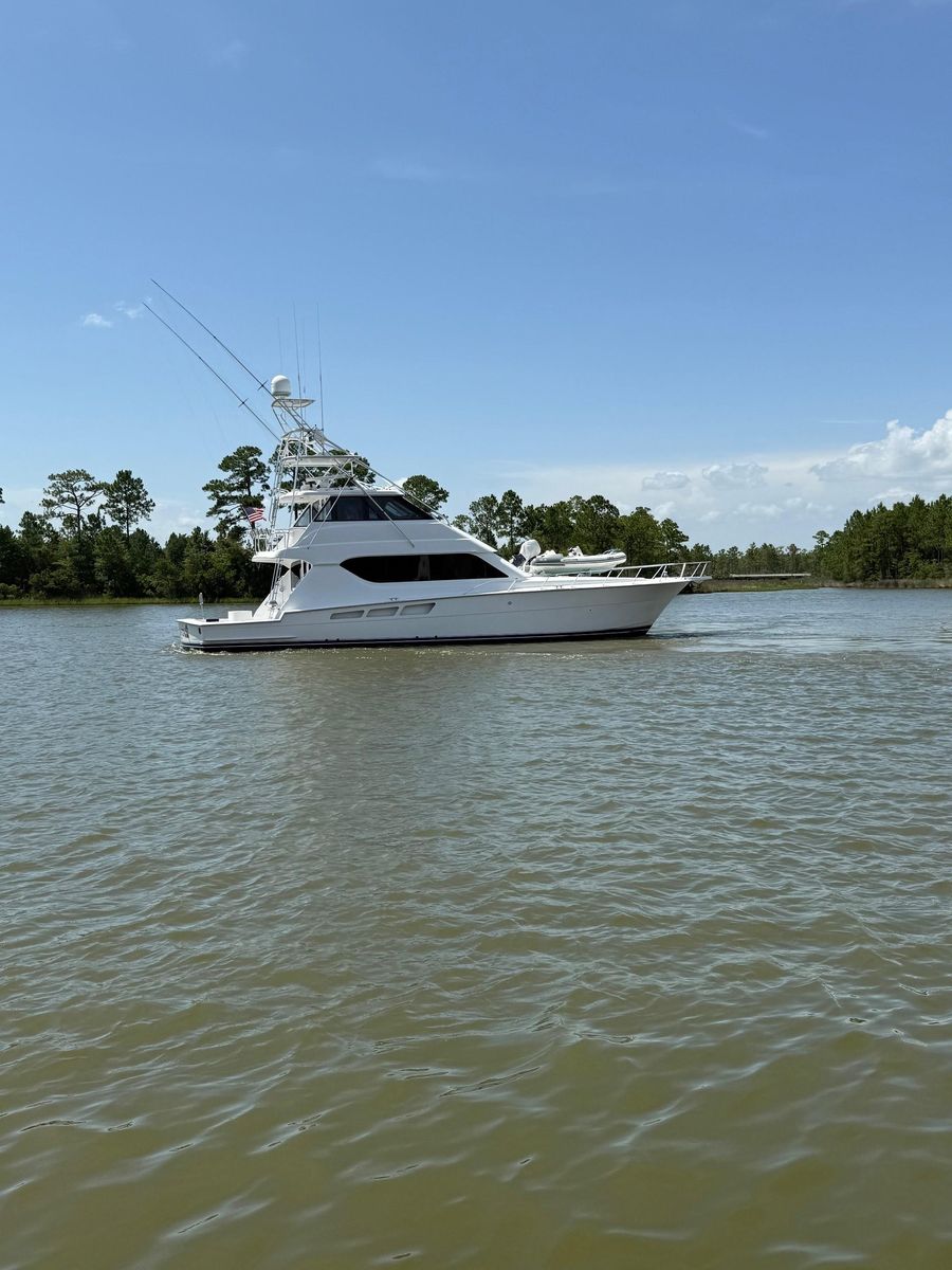 2002 Hatteras 65 