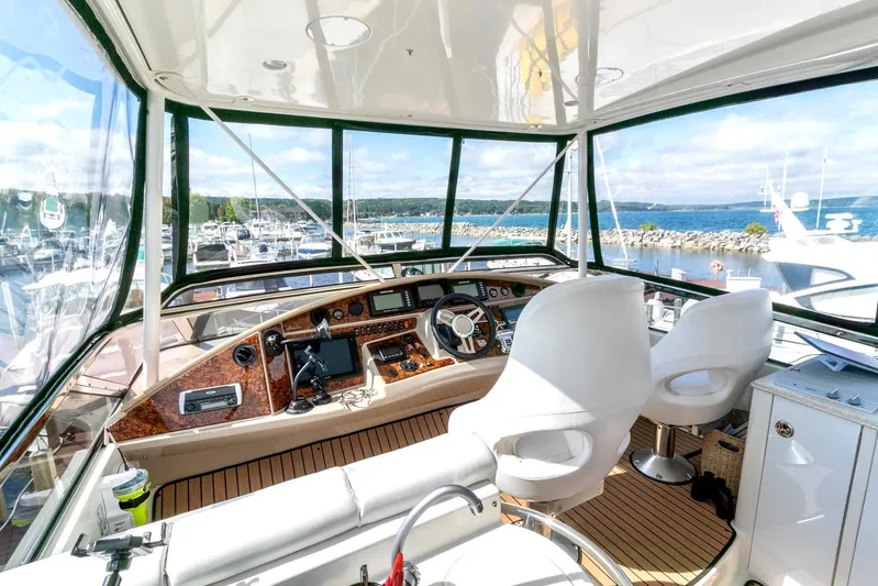 Contagious II Yacht Photos Pics 