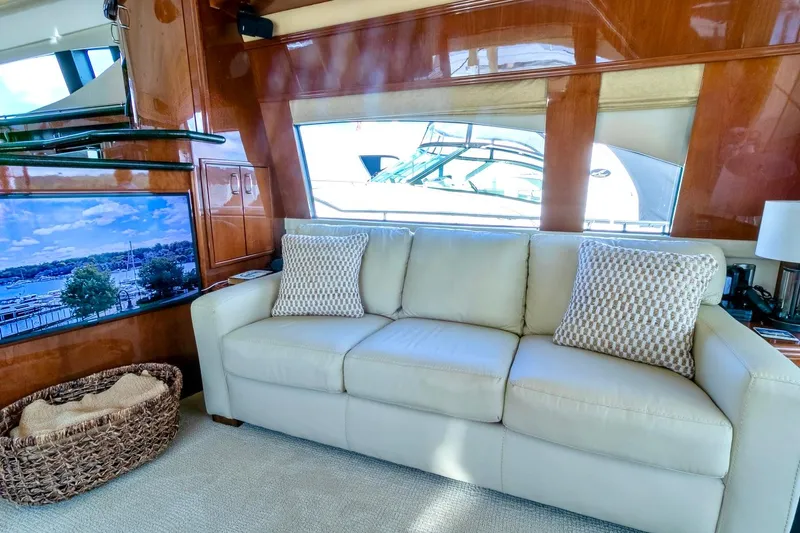 Contagious II Yacht Photos Pics 