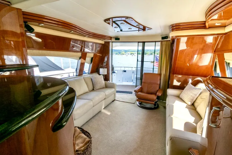 Contagious II Yacht Photos Pics 