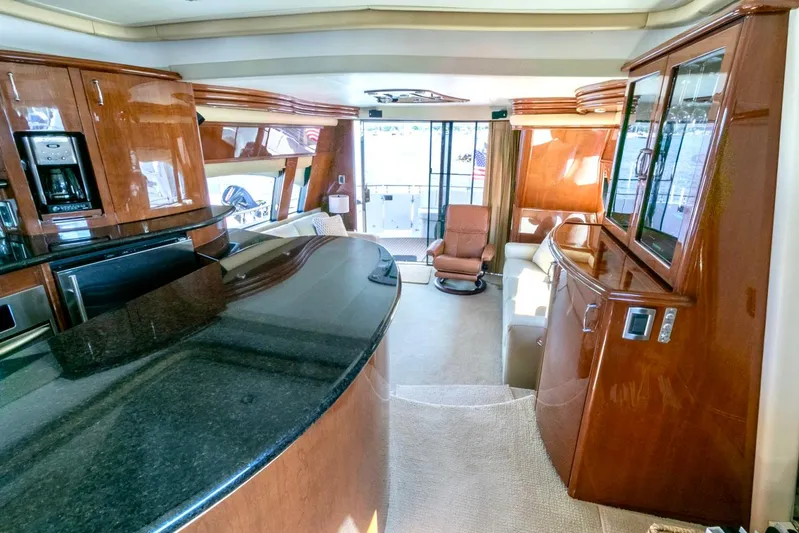 Contagious II Yacht Photos Pics 