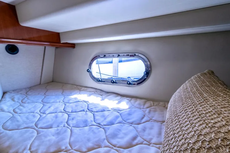 Contagious II Yacht Photos Pics 