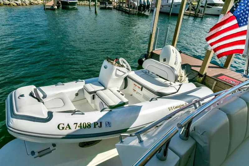 Contagious II Yacht Photos Pics 