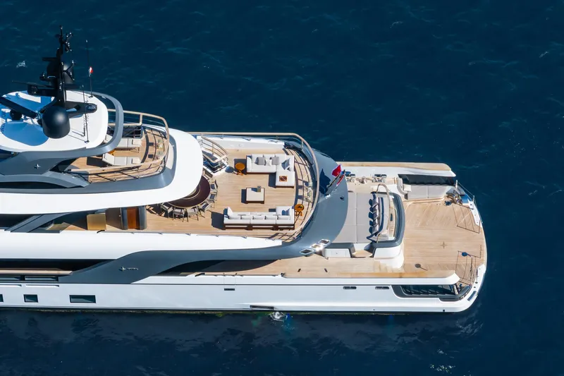 Silver Star I Yacht Photos Pics Aerial view of 2023 Admiral 55 S-Force luxury yacht on the ocean.