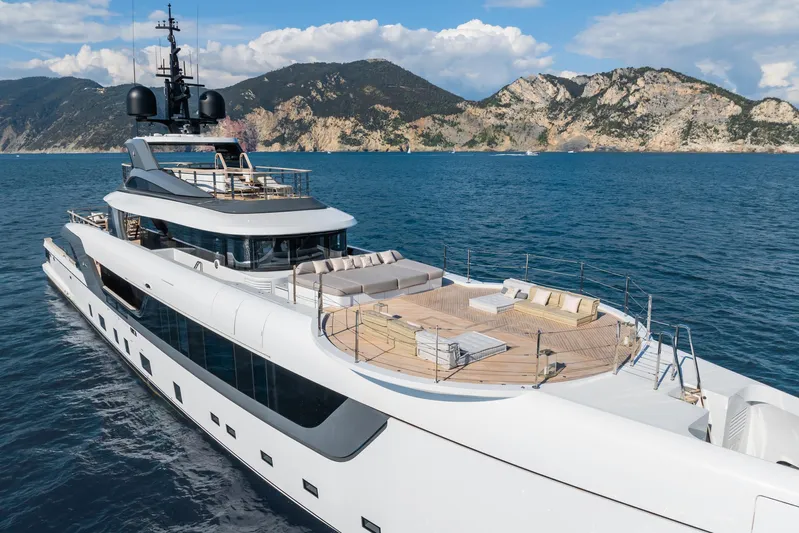 Silver Star I Yacht Photos Pics Luxury Admiral 55 S-Force yacht cruising in scenic waters, 2023 model.