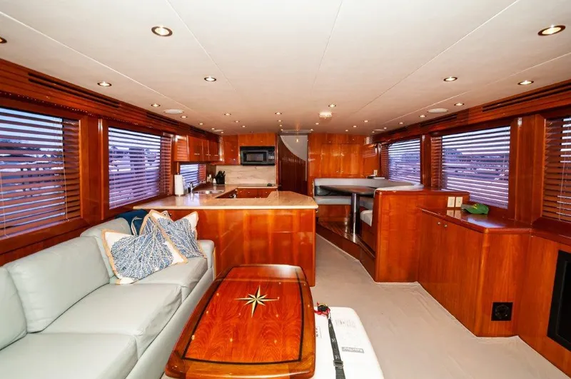 Moontan Yacht Photos Pics 
