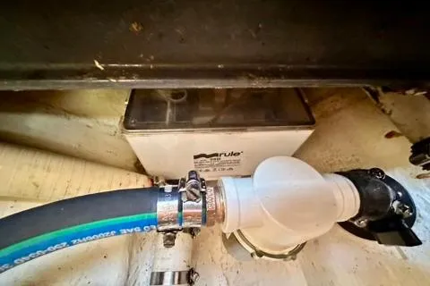 Maestro Yacht Photos Pics Bilge pump system in 2006 Lyman-Morse 38 Jet Boat, featuring Rule components.