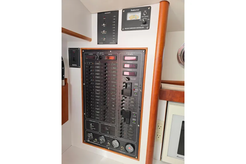 Maestro Yacht Photos Pics Electrical control panel on 2006 Lyman-Morse Monhegan 38 Twin Jet boat.