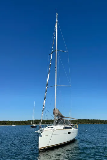 Inclination Yacht Photos Pics 