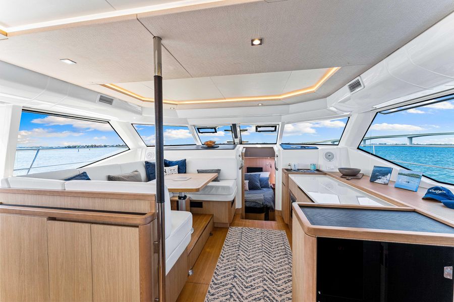 2019 Aquila 44 Yacht