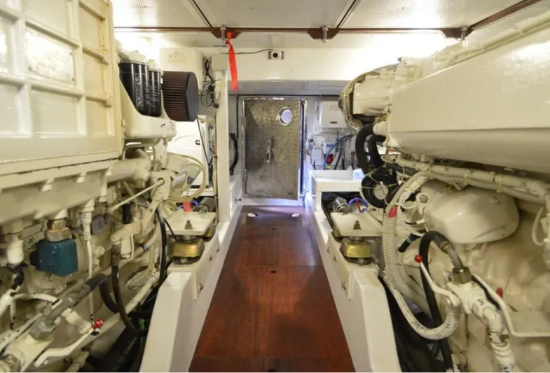 Double Down F/k/a Mary Ann Yacht Photos Pics 