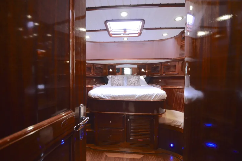 Double Down F/k/a Mary Ann Yacht Photos Pics 