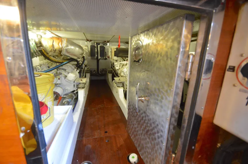 Double Down F/k/a Mary Ann Yacht Photos Pics 