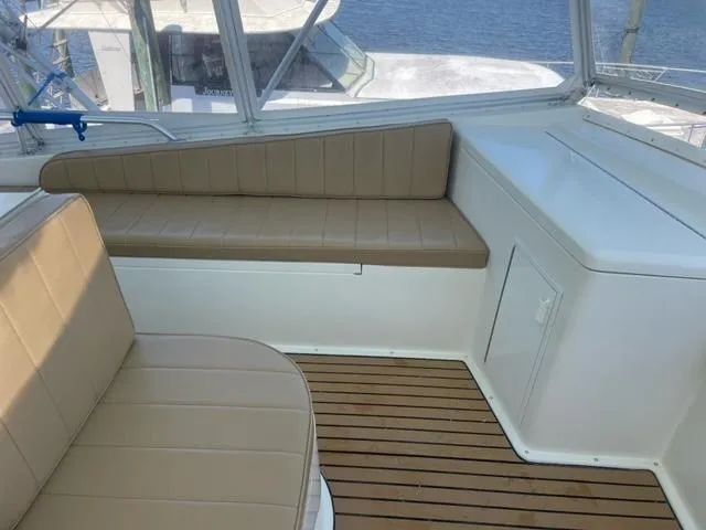 Dry-hydro Yacht Photos Pics 