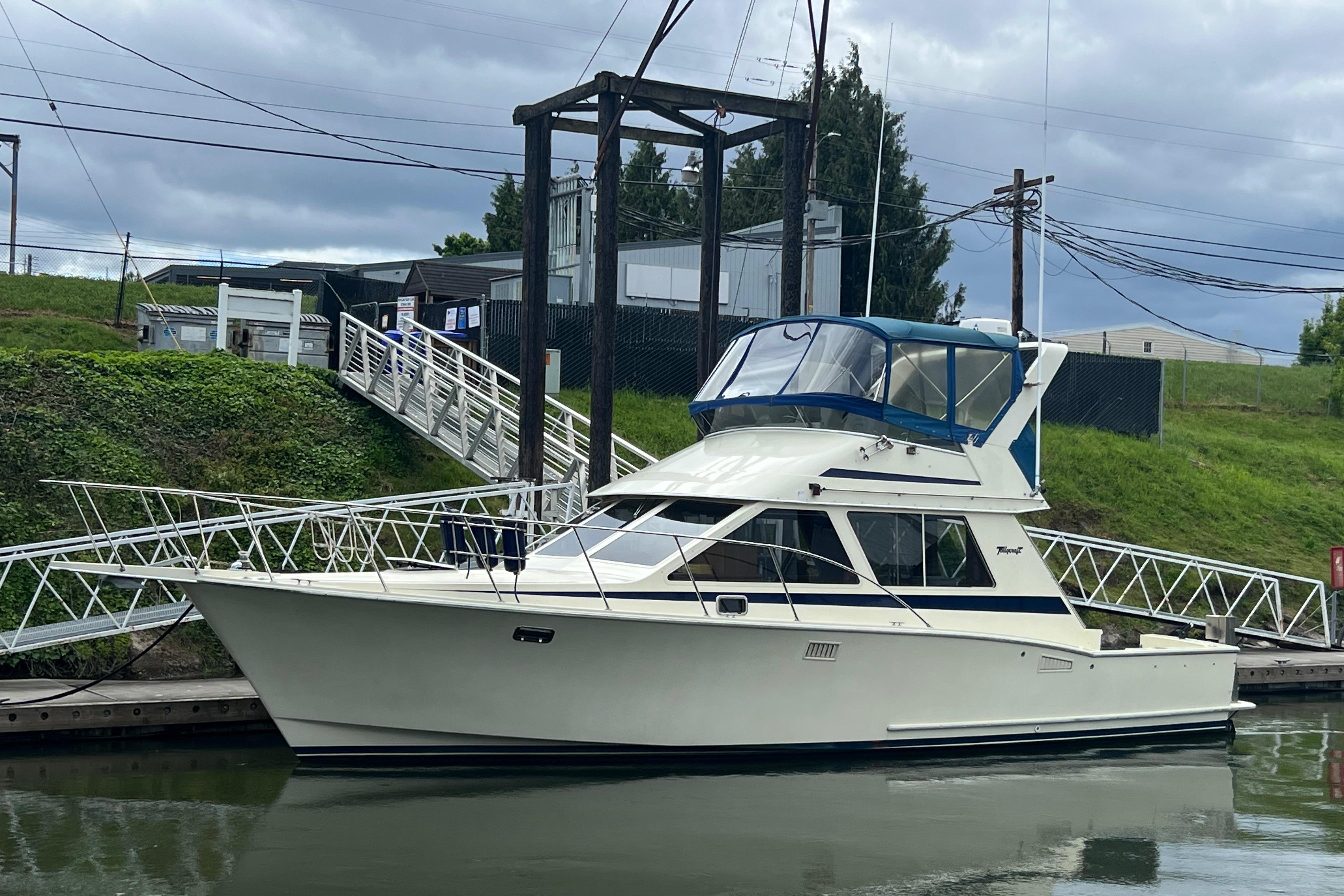 1986 Tollycraft 40 Sport Sedan Sport Fishing for sale - YachtWorld