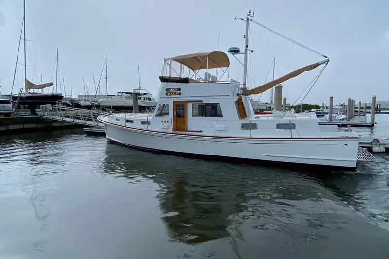 Lord Stanley Yacht Photos Pics 