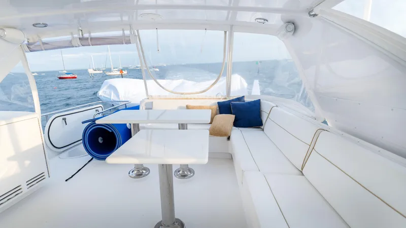 Alegria Yacht Photos Pics Hatteras 64 Motor Yacht 2007