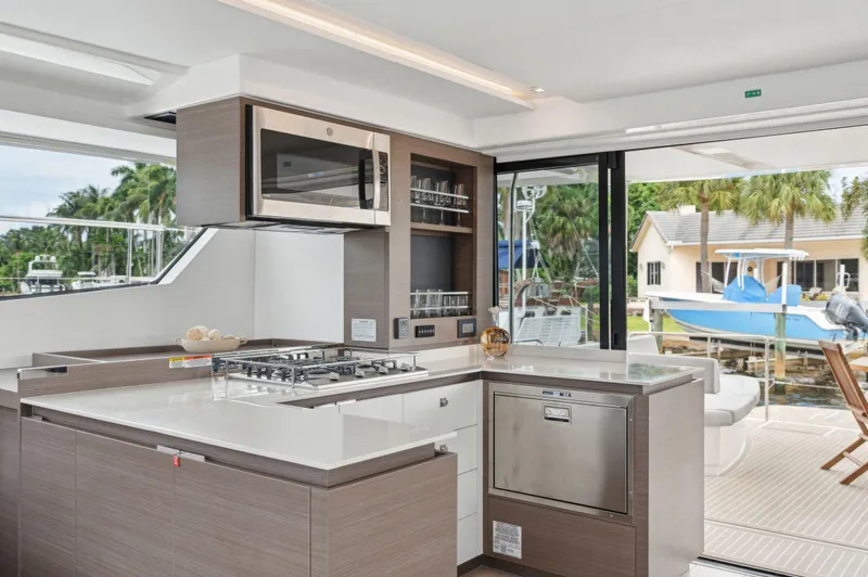 Euphoria Yacht Photos Pics 