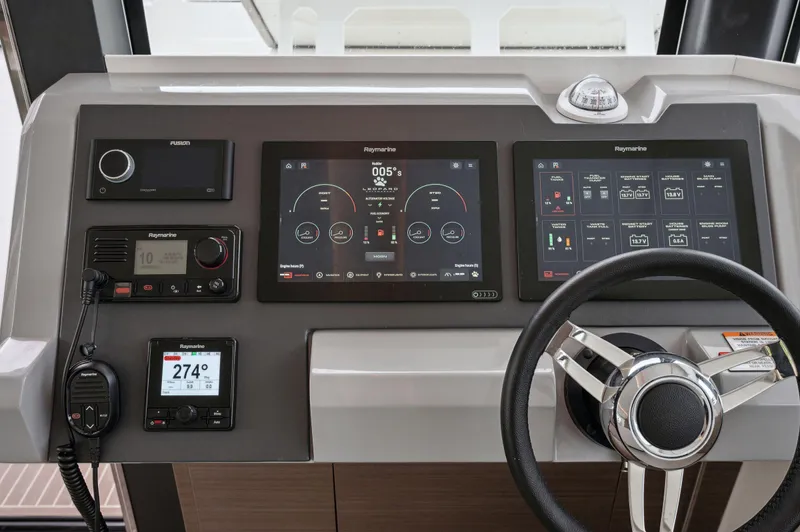 Euphoria Yacht Photos Pics 