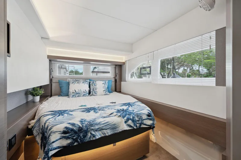 Euphoria Yacht Photos Pics 