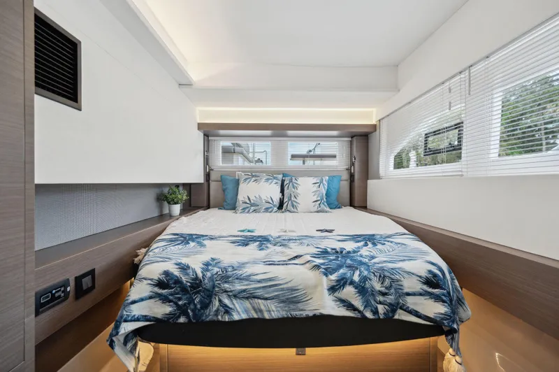 Euphoria Yacht Photos Pics 